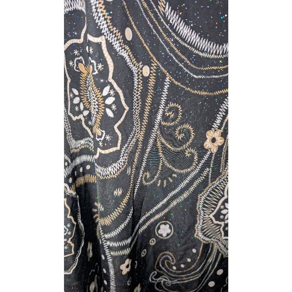 Maggie Barnes Metallic Tunic Blouse 5X Black Silver Embellished Floral - Picture 3 of 4
